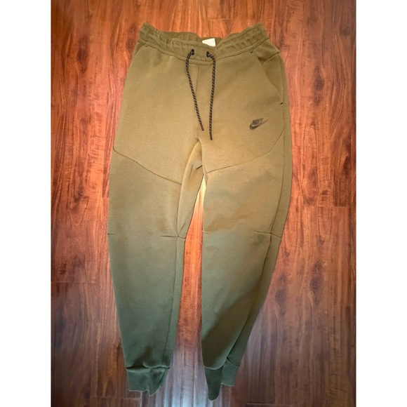 Nike Men's Sportswear Tech Fleece Jogger Pants Size S Rough Green CU4495-326 - Picture 2 of 8